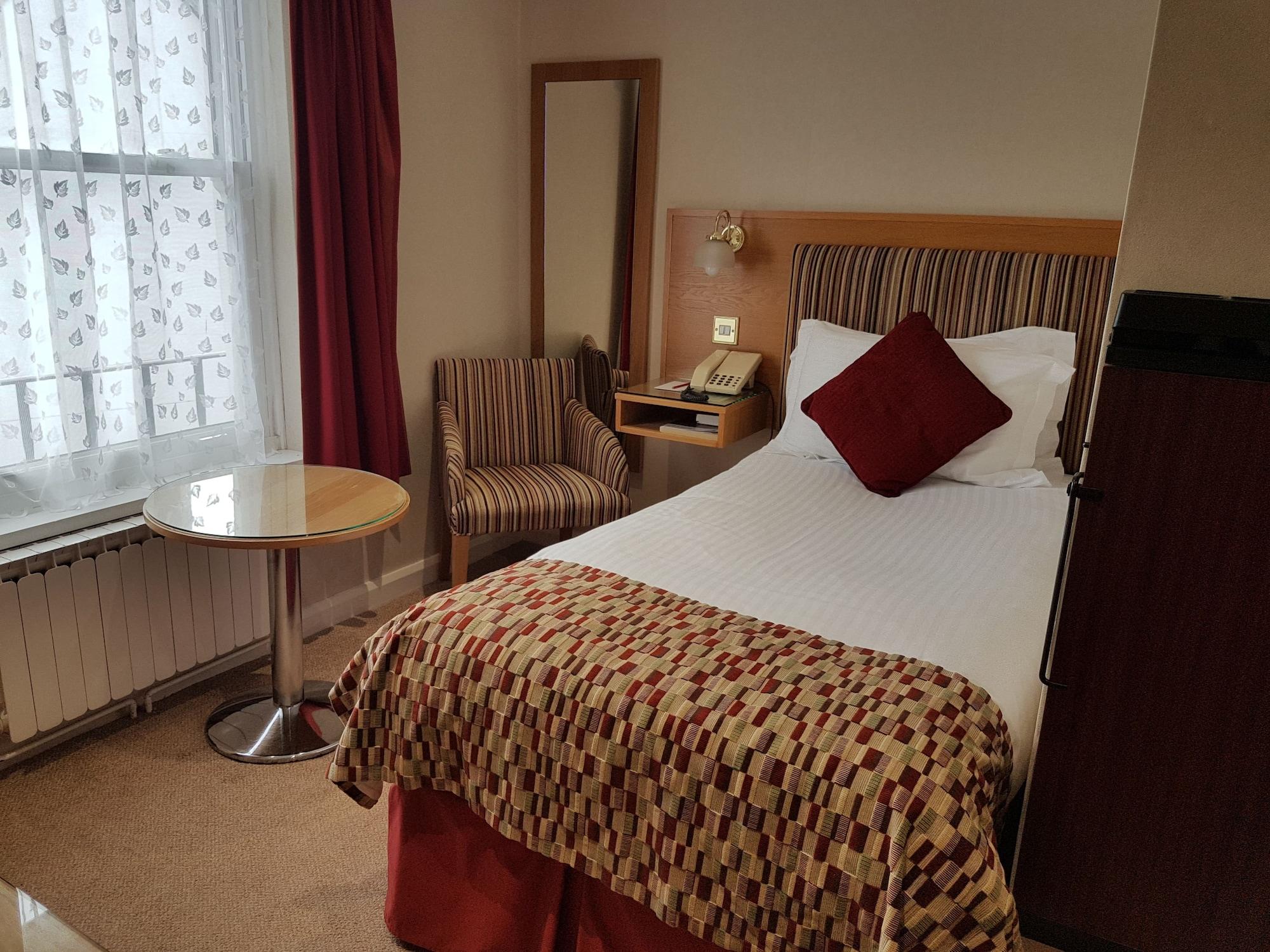 Best Western Moores Central Hotel Saint Peter Port 외부 사진